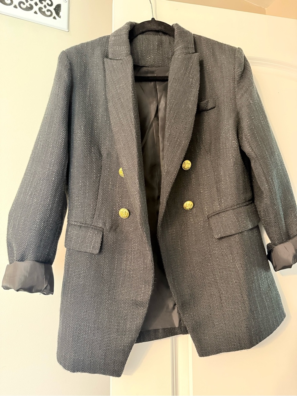 5 blazers size Medium see pictures